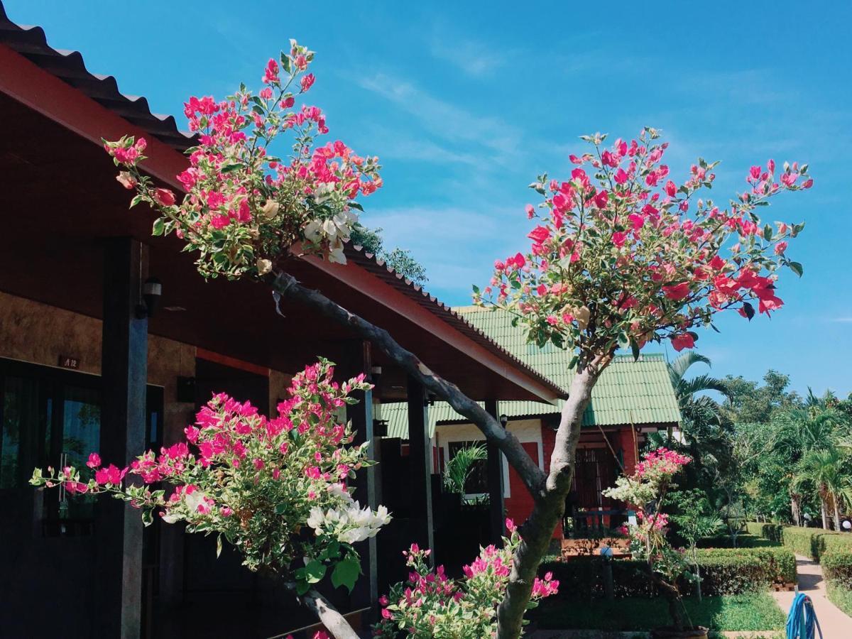 Lanta Queen Resort Ko Lanta Esterno foto