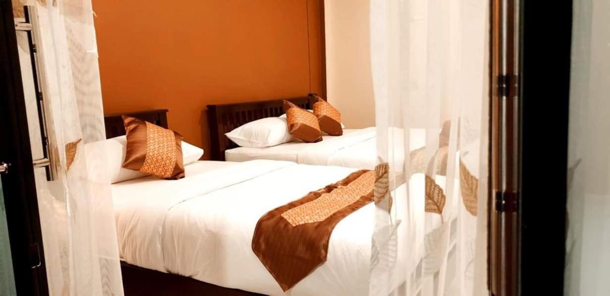 Lanta Queen Resort Ko Lanta Esterno foto